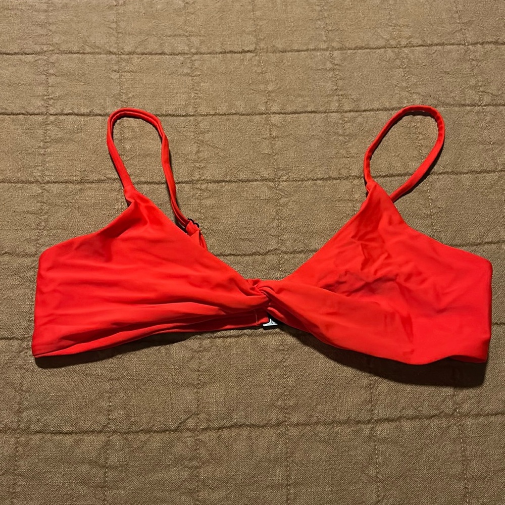 Blackbough Red Twist-Front Bikini Top - NEVER WORN